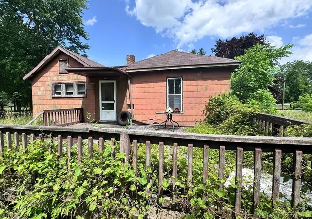 1st image of 1416 Chesaning St, Saint Charles, MI 48655 | MLS# 50213736