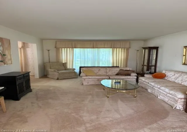 4th image of 6096 Pebbleshire Dr, Grand Blanc, MI 48439 | MLS# 61005689