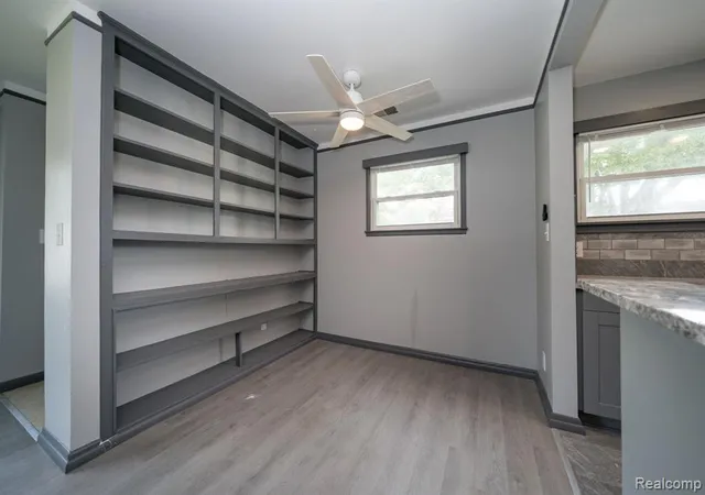 Photo 3 of Single family home for sale at 905 Sprague Ave, Madison Heights, MI 48071 3127 | MLS# 61013276 | Listing updated on 2026-09-12