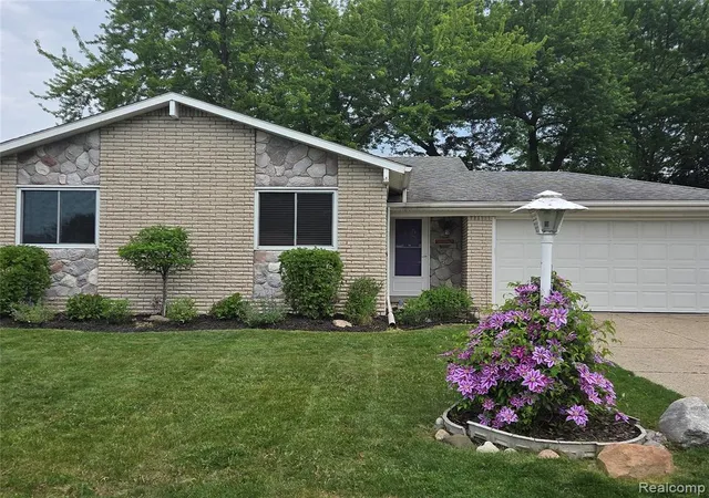 Photo 1 of Single Family Residence at 35252 Simon Dr, Clinton Township, MI 48035 | MLS# 60996894 | | Sold on 2026-06-23
