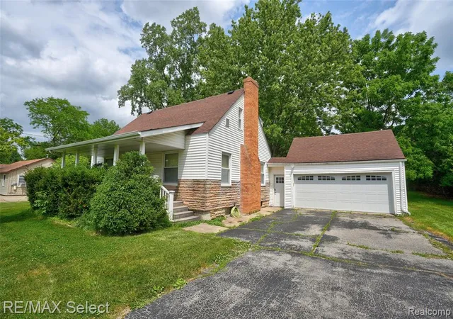 Homes for sale in Grand Blanc, MI | 7173 Porter Rd, Grand Blanc, MI 48439 | MLS# 61001572