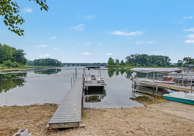 2nd image of 8215 S Island View Dr, Newaygo, MI 49337 | MLS# 70551953