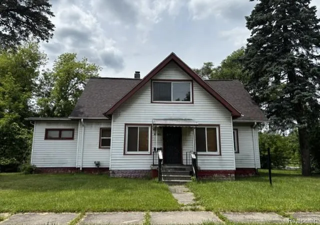 1st image of 3915 Trumbull Ave, Flint, MI 48504 3747 | MLS# 61007984