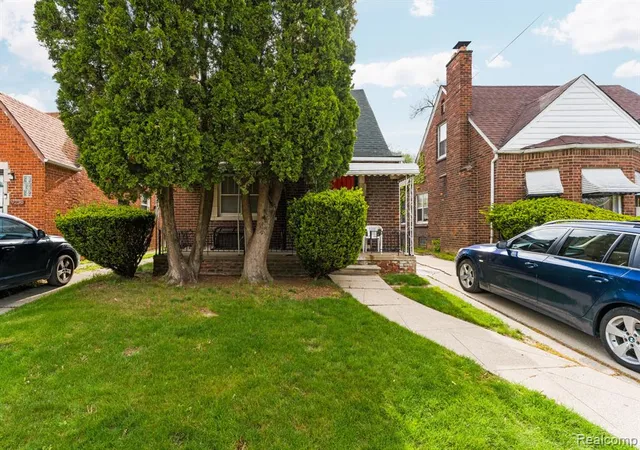 Homes for sale in Detroit, MI | 9230 Hartwell St, Detroit, MI 48228 | MLS# 60994620