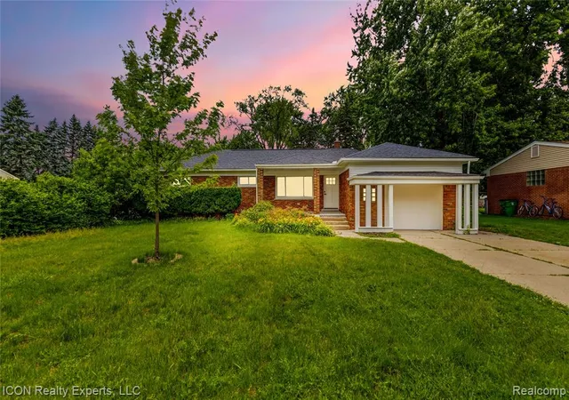 1st image of 4901 Robert St, Shelby Township, MI 48316 | MLS# 61005582