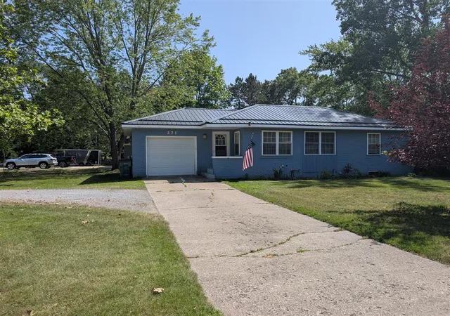 Homes for sale in Muskegon, MI | 271 Randall Rd, Muskegon, MI 49441 | MLS# 70543010