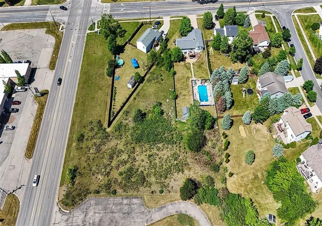 3rd image of 1456 Northland Dr, Rockford, MI 49341 | MLS# 70536094
