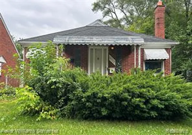 Homes for sale in Harper Woods, MI | 18573 Elkhart St, Harper Woods, MI 48225 | MLS# 61009081