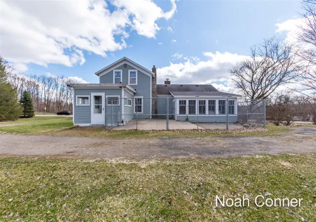 Photo 3 of Sale Pending at 5295 Belding Rd, Rockford, MI 49341 | MLS# 70522005 | Listing updated on 2026-09-01