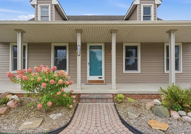 Photo 3 of Sale Pending at 59563 Barkley Dr, New Hudson, MI 48165 | MLS# 61023008 | Listing updated on 2026-08-24