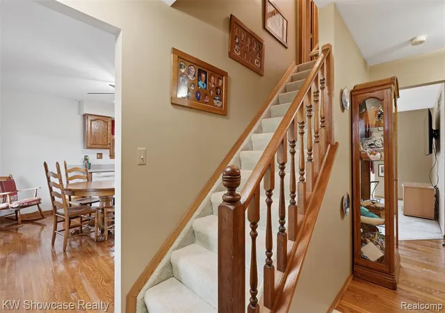 Photo 5 of Sale Pending at 59563 Barkley Dr, New Hudson, MI 48165 | MLS# 61023008 | Listing updated on 2026-08-24