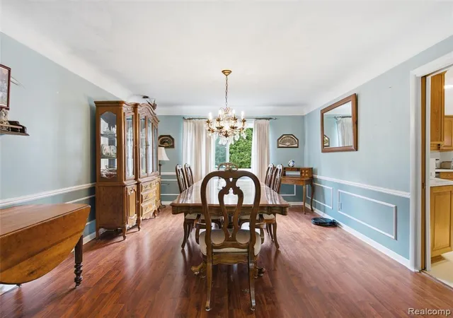 Homes for sale in Grosse Pointe Woods, MI | 883 Briarcliff Dr, Grosse Pointe Woods, MI 48236 | MLS# 61003531
