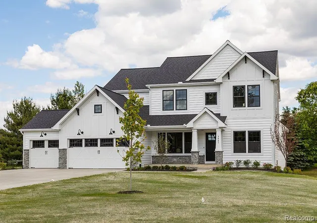 1st image of 1066 Kemperwood Ct, Howell, MI 48843 | MLS# 60119071