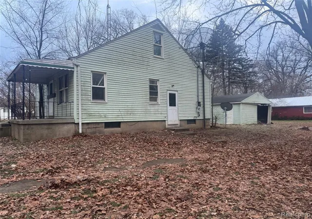 Photo 1 of Sale Pending at 2321 Levern St, Flint, MI 48506 | MLS# 60961574 | Listing updated on 2026-07-07