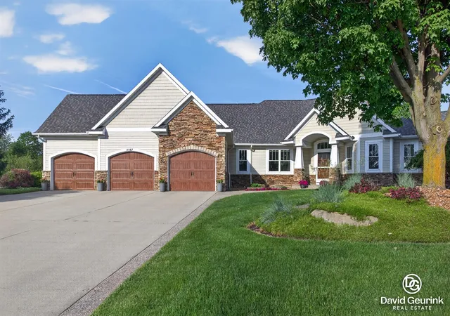 Homes for sale in Zeeland, MI | 3567 Elk Ct, Zeeland, MI 49464 | MLS# 70535063
