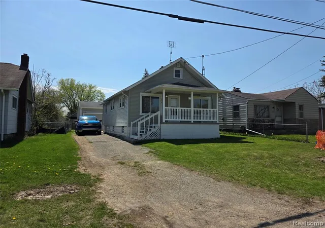 Homes for sale in Burton, MI | 1236 Decamp Decamp St, Burton, MI 48529 | MLS# 60986724