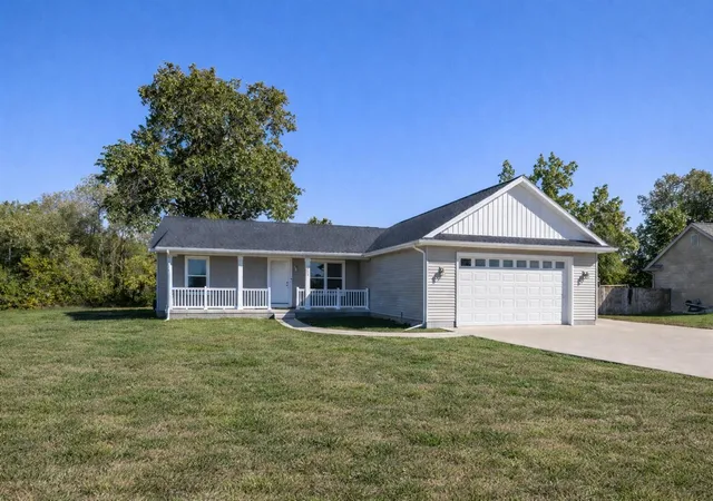 2nd image of 135 Jeremy St, Constantine, MI 49042 | MLS# 70525313