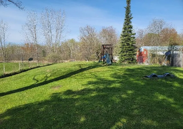 4th image of 4161 Pine St, Gladwin, MI 48624 | MLS# 50206985