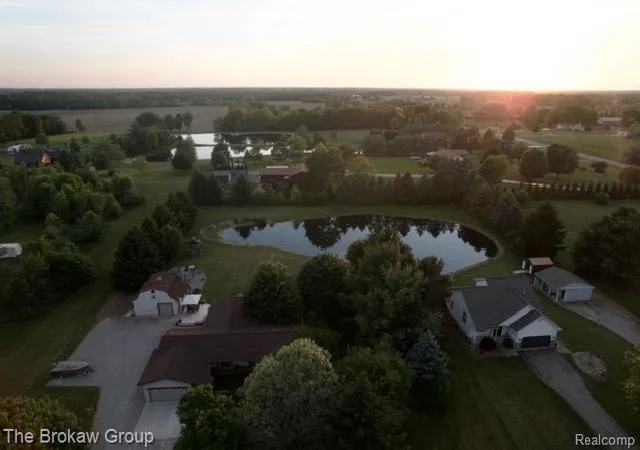 Homes for sale in Davison, MI | 5461 N Henderson Rd, Davison, MI 48423 | MLS# 60999752