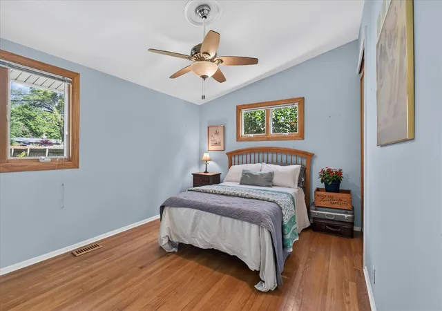 Homes for sale in Ann Arbor, MI | 2710 Hampshire Rd, Ann Arbor, MI 48104 | MLS# 70543921