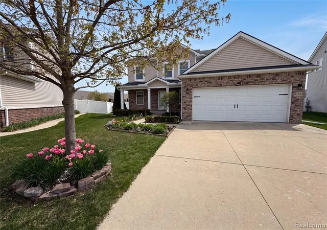 Homes for sale in Sterling Heights, MI | 42824 Greystone Dr, Sterling Heights, MI 48313 | MLS# 60987914