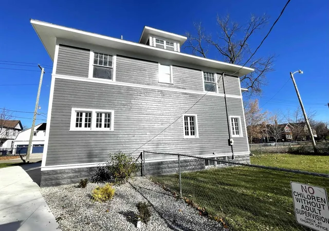 Photo 2 of Sale Pending at 904 6th Street, Bay City, MI 48708 | MLS# 50194542 | Listing updated on 2026-02-15