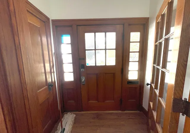 Photo 3 of Sale Pending at 904 6th Street, Bay City, MI 48708 | MLS# 50194542 | Listing updated on 2026-02-15
