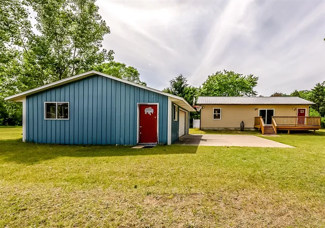 Homes for sale in Montague, MI | 3311 W Webster Rd, Montague, MI 49437 | MLS# 70539387