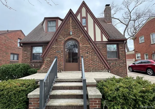 1st image of 820 Winchester Ave, Lincoln Park, MI 48146 | MLS# 60380778
