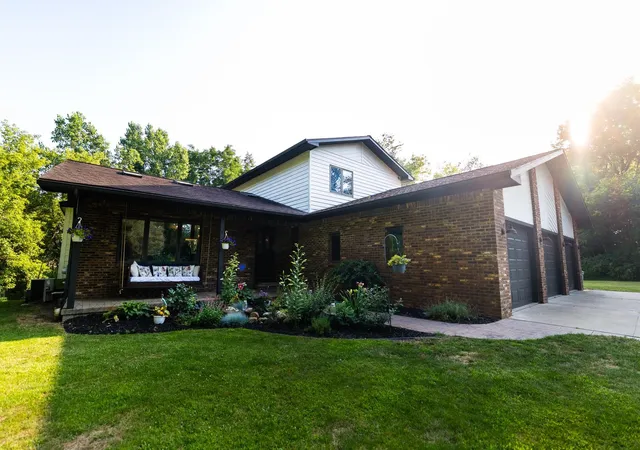 3rd image of 4734 S Nottawa Rd, Mount Pleasant, MI 48858 | MLS# 80071313