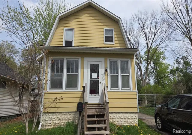Homes for sale in Flint, MI | 920 Huron St, Flint, MI 48507 | MLS# 60994221