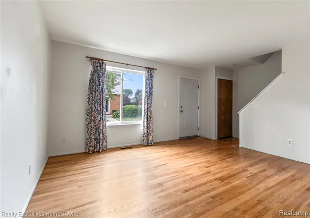 Homes for sale in Roseville, MI | 27962 Eastwick Square, Roseville, MI 48066 | MLS# 60940434