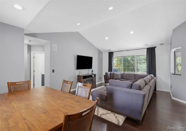 Photo 3 of Condo for sale at 734 S Milford Rd, Milford, MI 48381 2798 | MLS# 61024965 | Listing updated on 2026-10-31