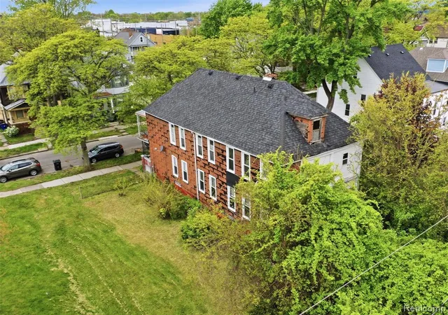 38th image of 2216 2220 Canton St, Detroit, MI 48207 | MLS# 60993195