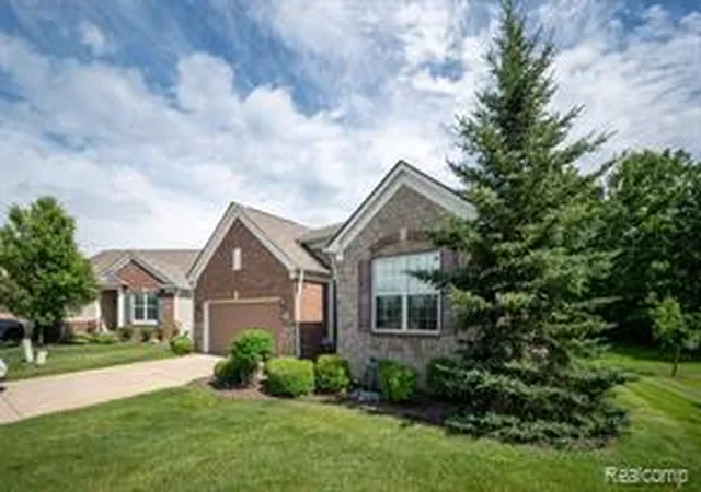 4th image of 292 Bryce Ct, Howell, MI 48843 | MLS# 61003718