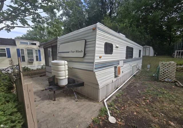 Photo 3 of Single family home for sale at 10001 E Goodall Rd #24, Durand, MI 48429 | MLS# 50217381 | Listing updated on 2026-09-03
