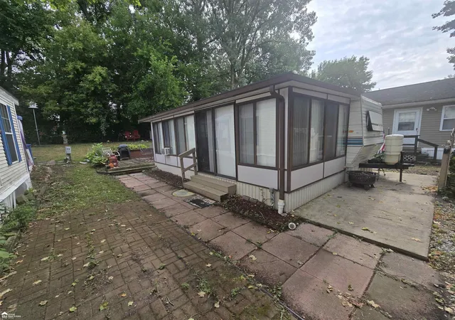 Photo 5 of Single family home for sale at 10001 E Goodall Rd #24, Durand, MI 48429 | MLS# 50217381 | Listing updated on 2026-09-03