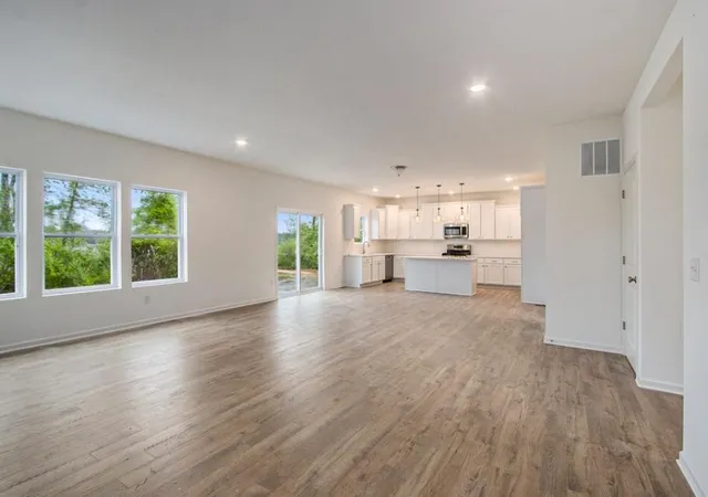 4th image of 784 Petoskey Stone Dr, Byron Center, MI 49315 | MLS# 70452336
