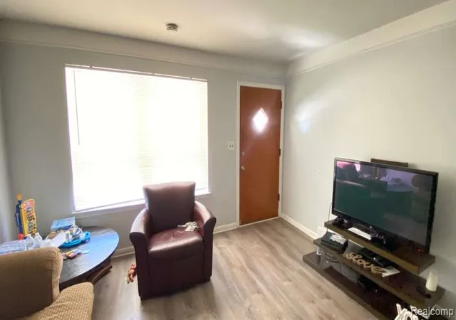 2nd image of 11268 Jewett Ave, Warren, MI 48089 | MLS# 60999176