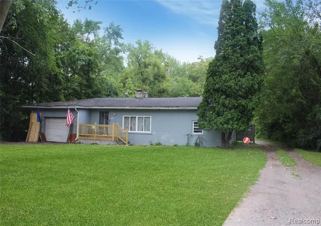 3rd image of 35344 Ecorse Rd, Romulus, MI 48174 | MLS# 60930748