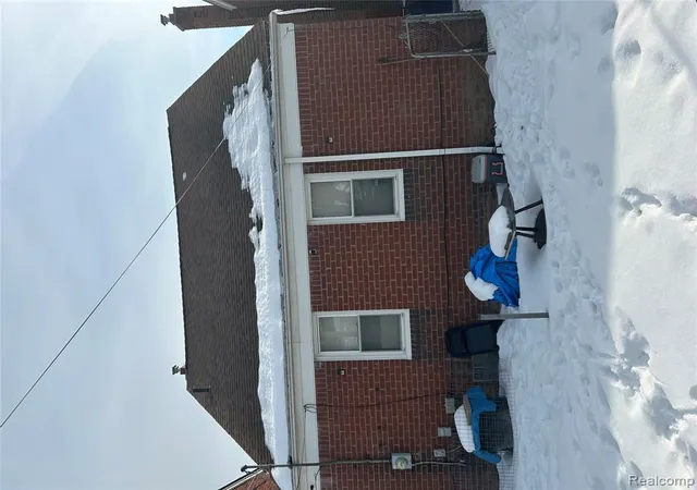 11th image of 18281 Manor St, Detroit, MI 48221 1940 | MLS# 60969708