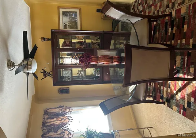 3rd image of 18281 Manor St, Detroit, MI 48221 1940 | MLS# 60969708
