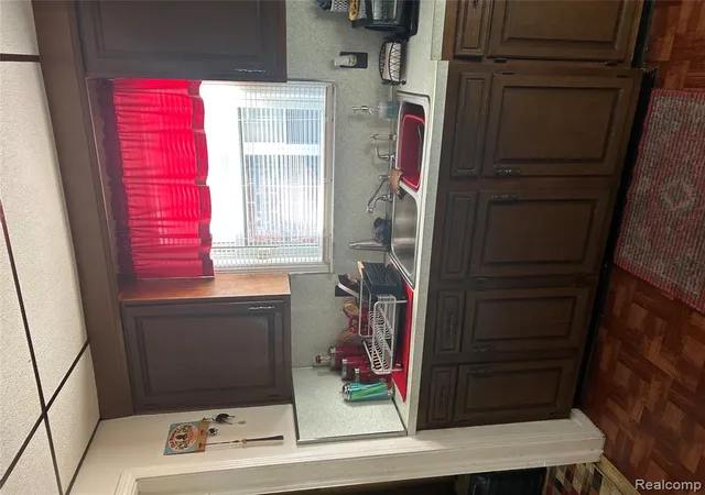 4th image of 18281 Manor St, Detroit, MI 48221 1940 | MLS# 60969708