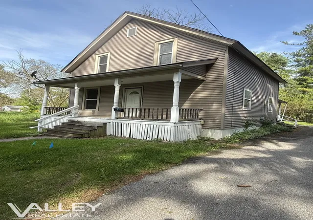 2nd image of 307 S Mason St, Saginaw, MI 48602 | MLS# 50219765