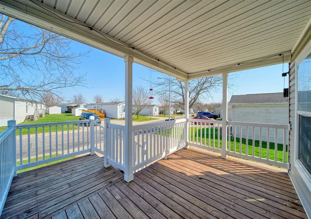 Photo 3 of Single family home for sale at 320 Grand River Dr, Adrian, MI 49221 | MLS# 70523838 | Listing updated on 2026-05-29