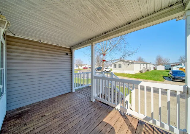 Photo 4 of Single family home for sale at 320 Grand River Dr, Adrian, MI 49221 | MLS# 70523838 | Listing updated on 2026-05-29