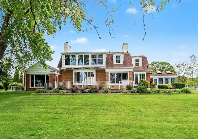 Photo 1 of Single family home for sale at 140 Meadowwood Ct, Decatur, MI 49045 | MLS# 70533940 | Listing updated on 2026-07-24