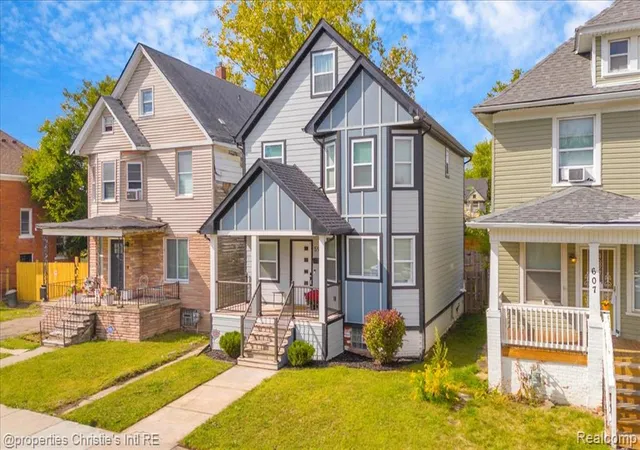 Photo 1 of Single family home for sale at 599 Alger St, Detroit, MI 48202 | MLS# 61020331 | Listing updated on 2026-10-18