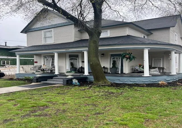 2nd image of 1420 Clinton St, Muskegon, MI 49442 | MLS# 70525686