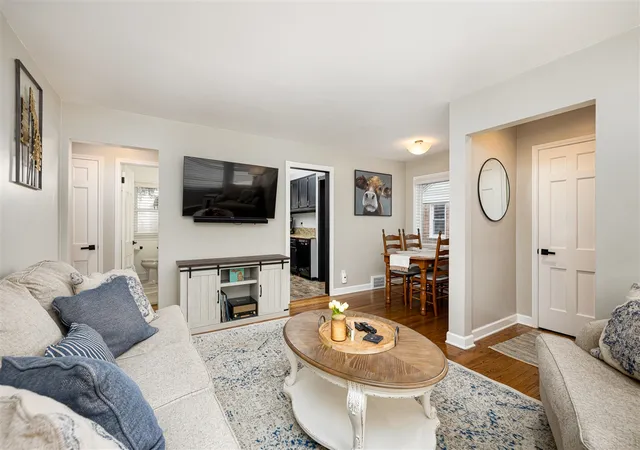 Photo 4 of Sale Pending at 922 Cedarhill, Royal Oak, MI 48067 | MLS# 70519731 | Listing updated on 2026-03-22